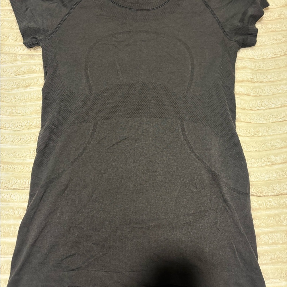Lululemon Swiftly Tech- Size 10/Black